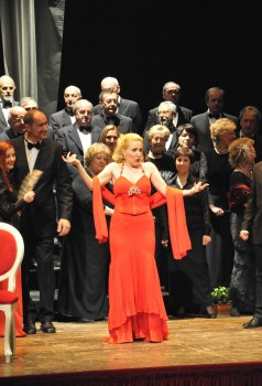 Teatro-Sociale-di-Soresina-(Cremona)--Felicia-Bongiovanni-in-Traviata--I-atto